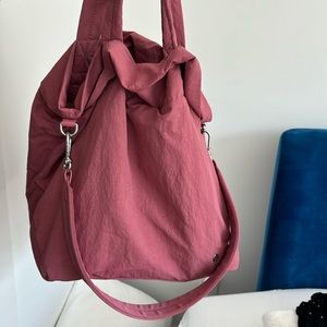 Lululemon On My Level Tote Bag